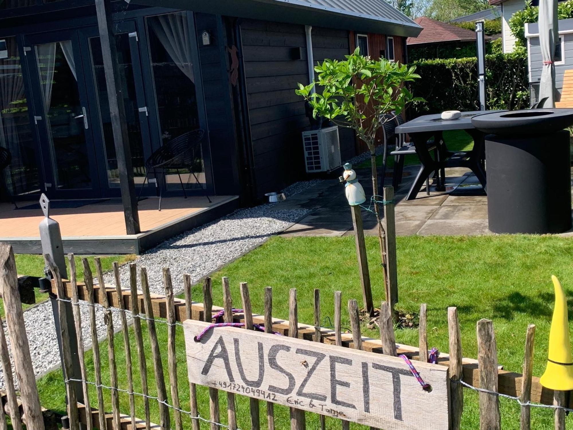 Tiny Haus Auszeit Am See Lathum Esterno foto